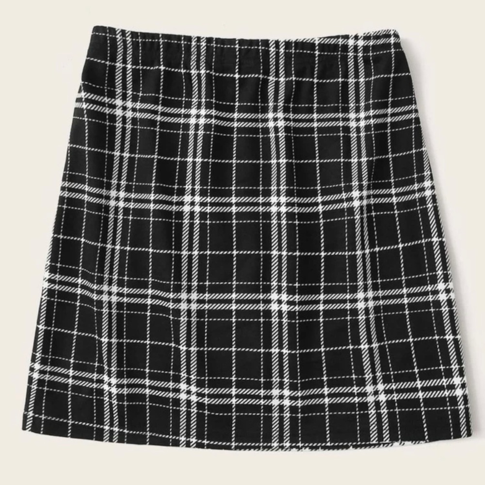 plaid skirt